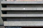 Detail blok noordzijde met het kostbare maar duurzame syeniet.
<br/>
Gert-Jan Lobbes, 2015